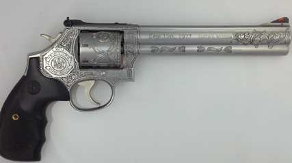 Right Side of Engraved Smith & Wesson 686